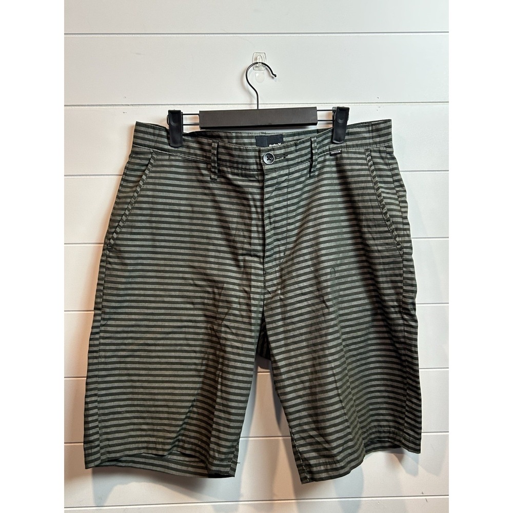 Hurley Shorts Men's Size 32 Black Gray Stripe